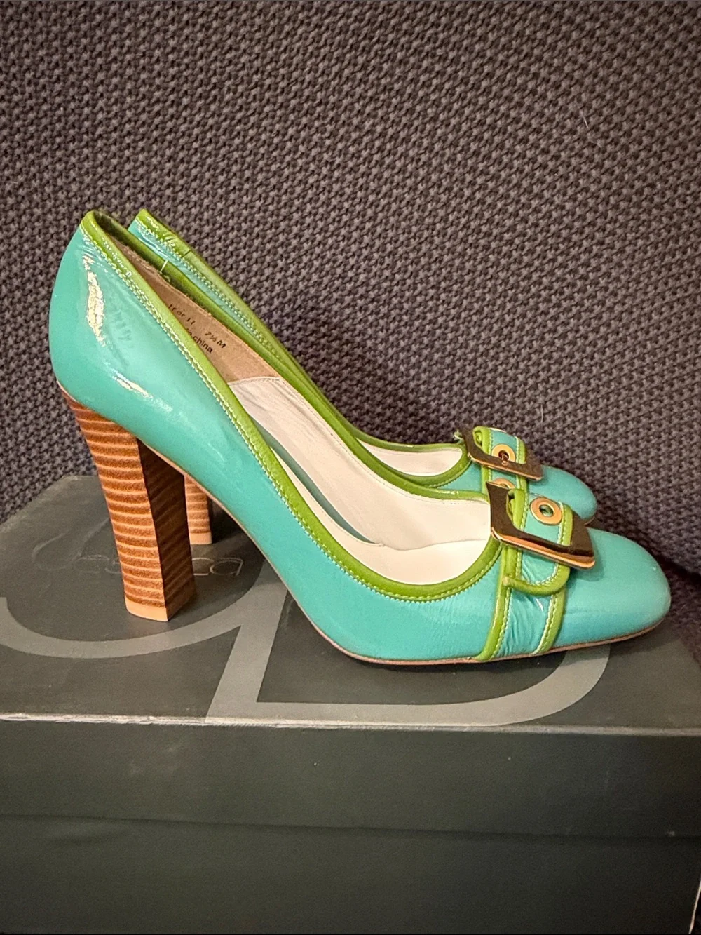 Jessica Bennett Turquoise and Lime Patent Leather Pumps